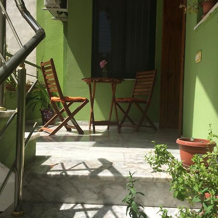 Friends House Bed & Breakfast Tiran Dış mekan fotoğraf