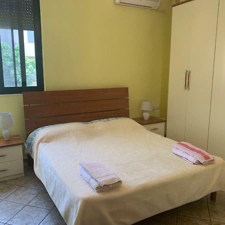 Friends House Bed & Breakfast Tiran Dış mekan fotoğraf